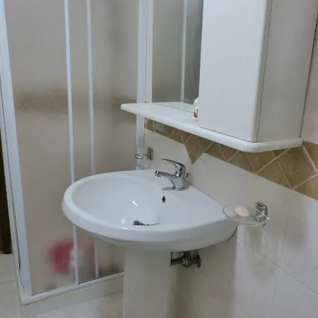 B&B Il Pozzo Dei Desideri 아르버스